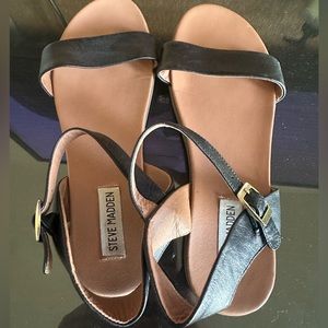 Steve Madden Flat Strap Sandals